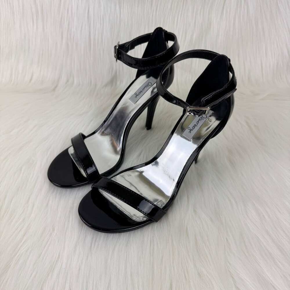 Women's Olsenboye Faux Patent Leather Ankle Strap Stiletto Heel Sandals Size 9